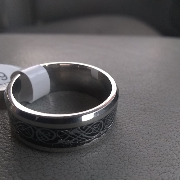 Mens Ring  - Stainless Steel Size 9 - Mens Band - Picture 5 of 6